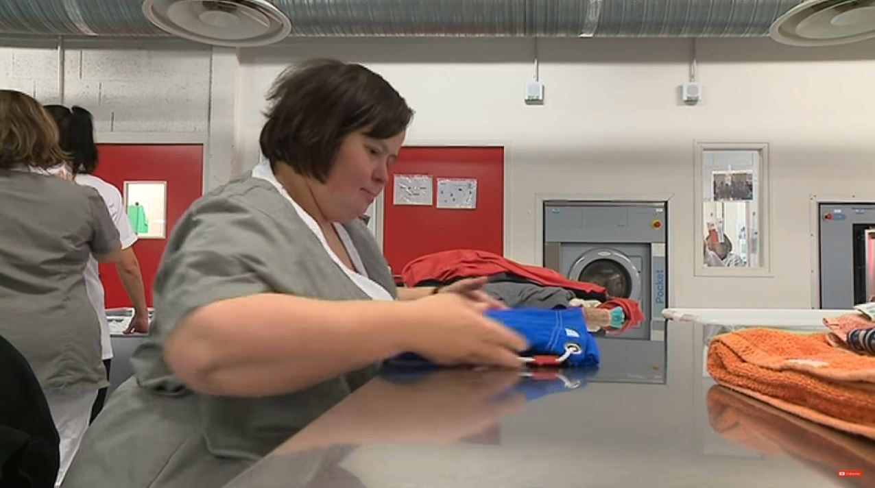 Atelier blanchisserie travailleurs handicaps Limoges